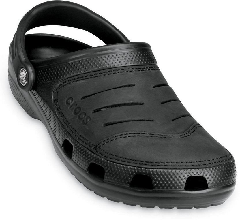 CROCS Bogota Men Black Sandals - Buy 