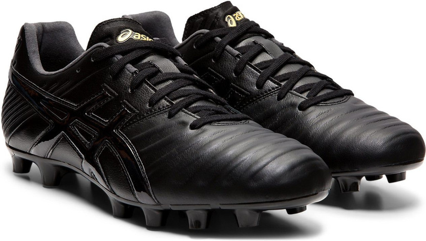 football shoes asics