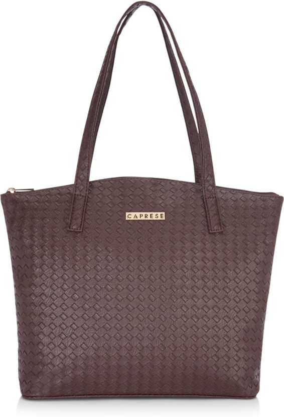 Caprese shoulder bags flipkart clearance