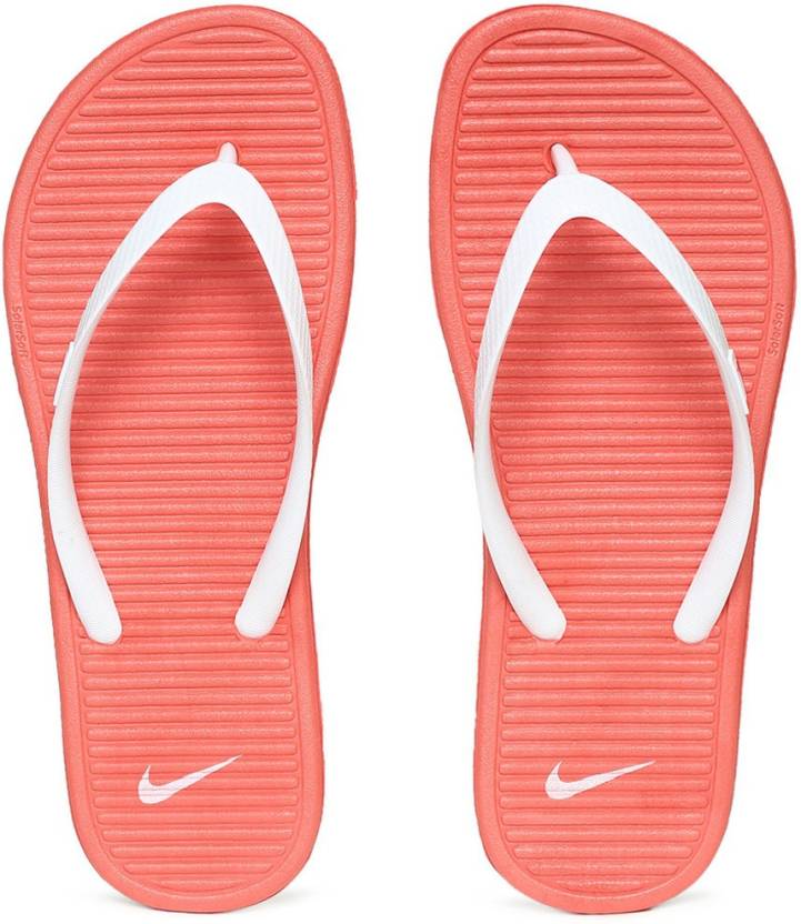 entusiasta Solo haz Comprimido NIKE Slippers - Buy NIKE Slippers Online at Best Price - Shop Online for  Footwears in India | Flipkart.com