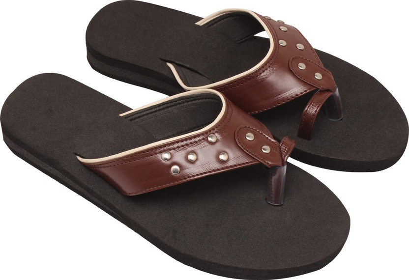 mcr chappals ladies