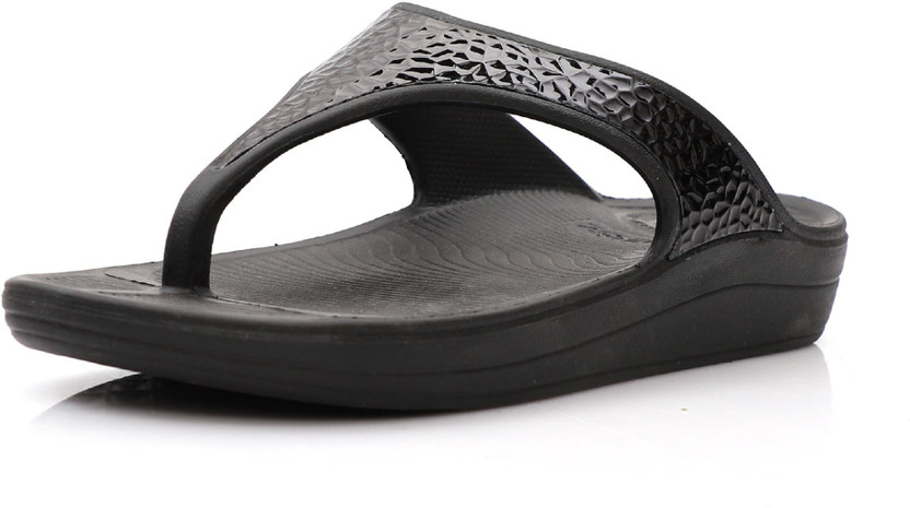 Neoz Flip Flops - Buy Neoz Flip Flops 