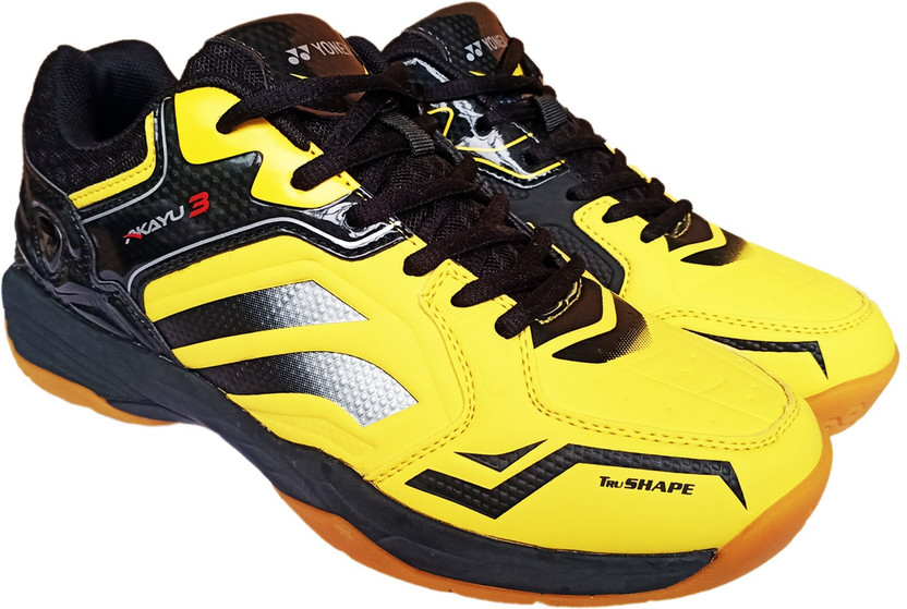 Yonex tru shape shoes clearance