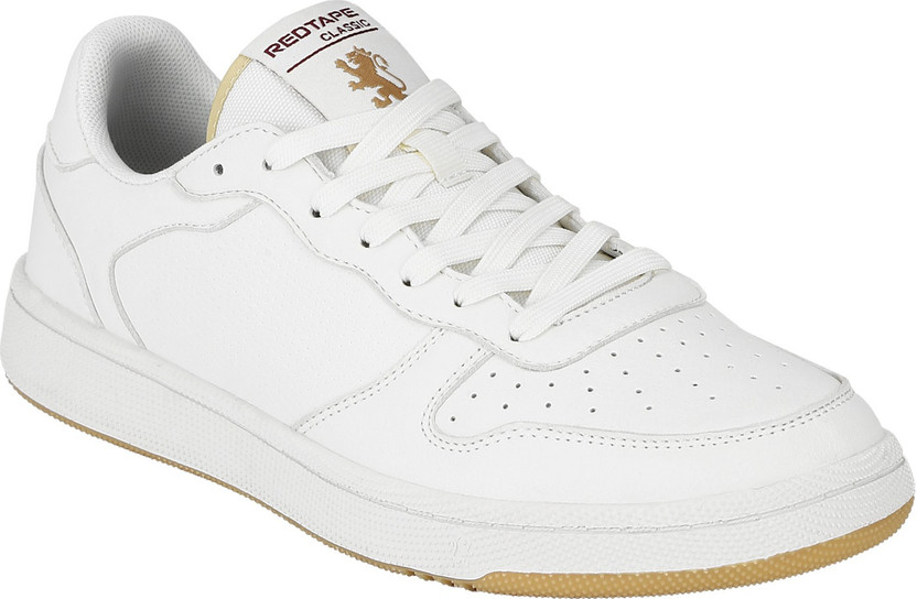 Red tape sneakers shoes white