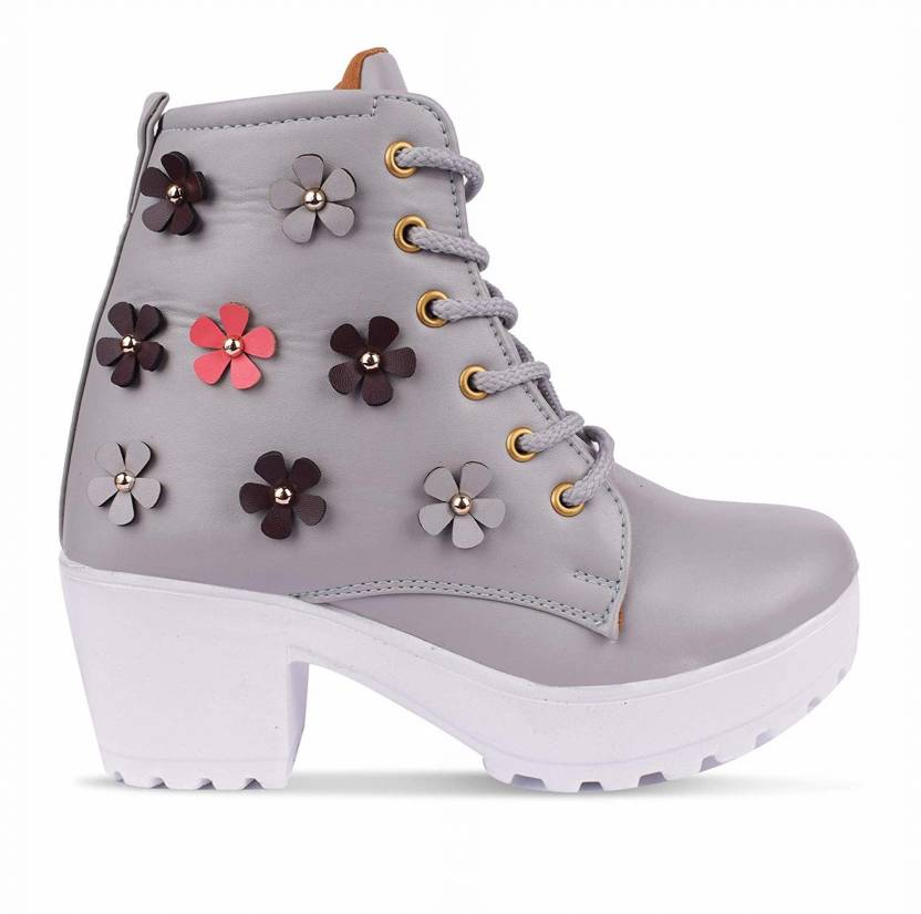 Buy CARRITO Synthetic Leather Casual Partywear Boots Shoes For Women And  Girls Boots For Women Online at Best Price - Shop Online for Footwears in  India