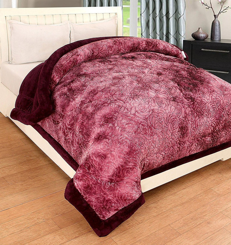 Homerica Self Design Double Quilt for  Heavy Winter(Woollen Blend, WINE)