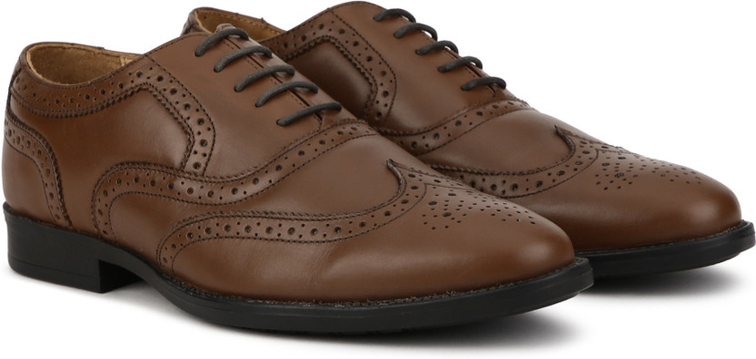 Bata CARSON BROGUE Brogues For Men 