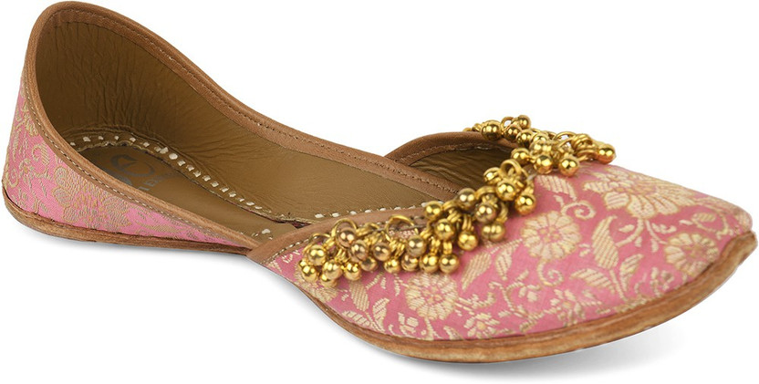 Ghungroo jutti online clearance
