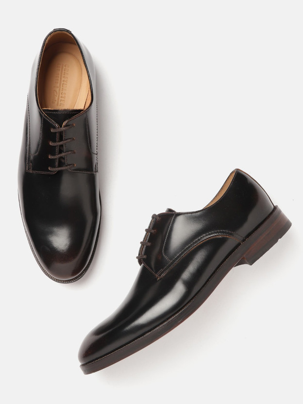 clarks derby shoes