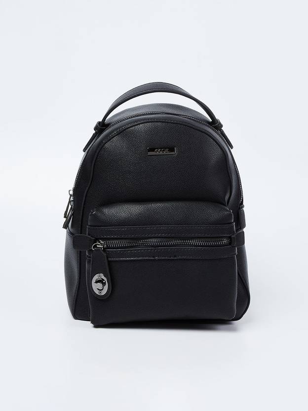 CODE AV76353 8 L Backpack BLACK Price in India
