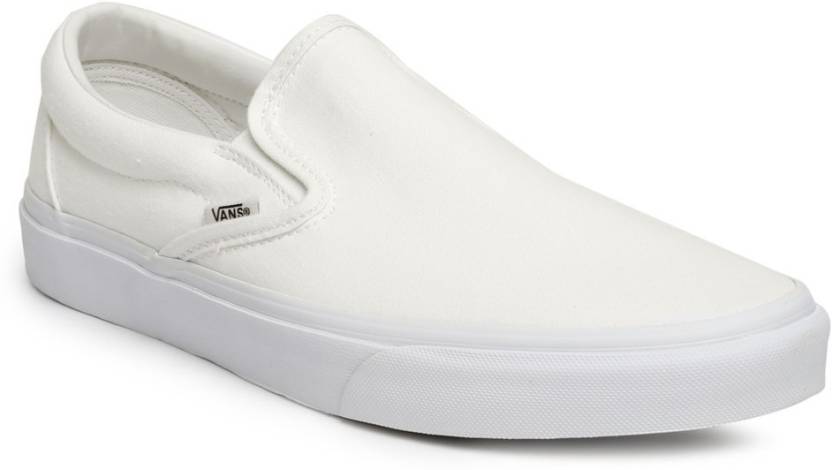 VANS Men White Classic Slip-On Sneakers Slip On Sneakers For Men - Buy VANS  Men White Classic Slip-On Sneakers Slip On Sneakers For Men Online at Best  Price - Shop Online for