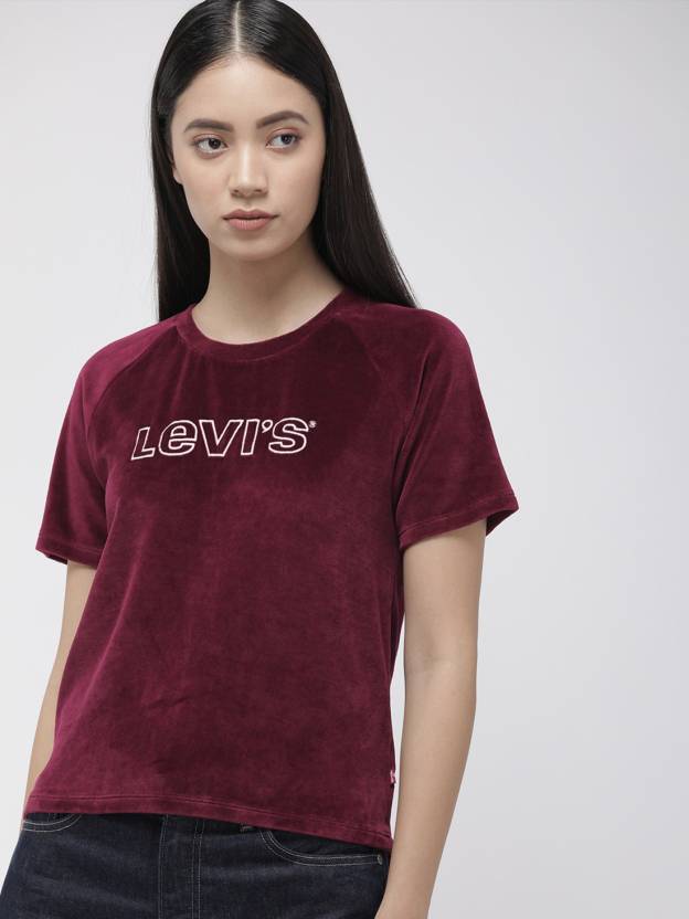 LEVI'S Printed Women Round Neck Maroon T-Shirt - Buy LEVI'S Printed Women  Round Neck Maroon T-Shirt Online at Best Prices in India 
