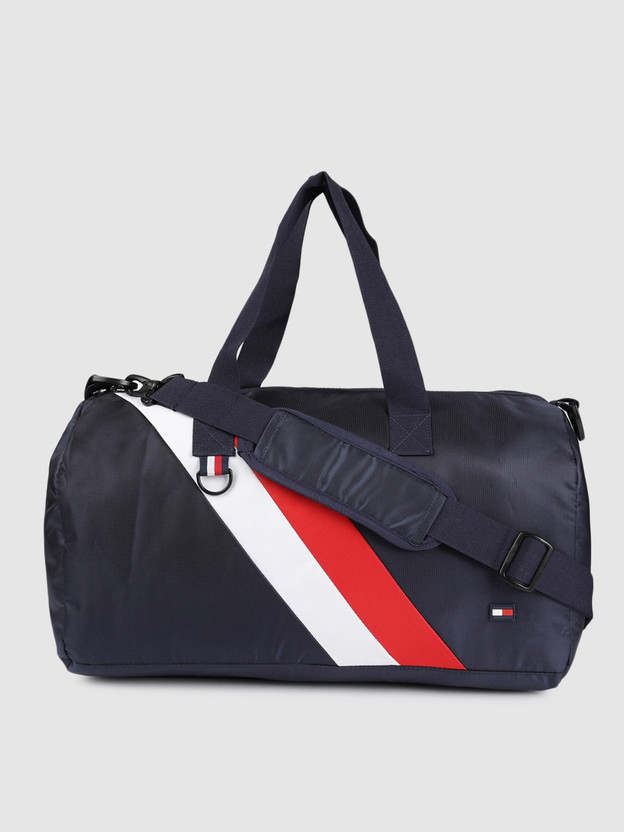tommy hilfiger bag duffle