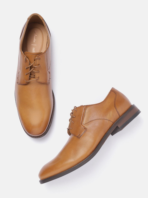 clarks derbys