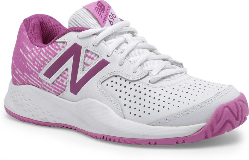 new balance tennis shoes for women