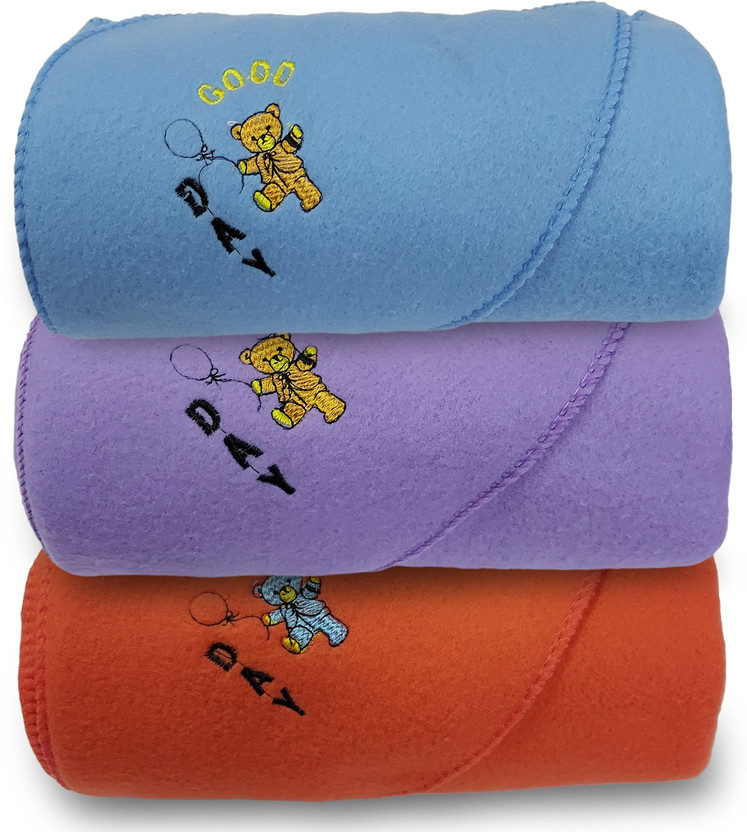 alamodey Solid Crib Hooded Baby Blanket for  Mild Winter(Microfiber, Multicolor)