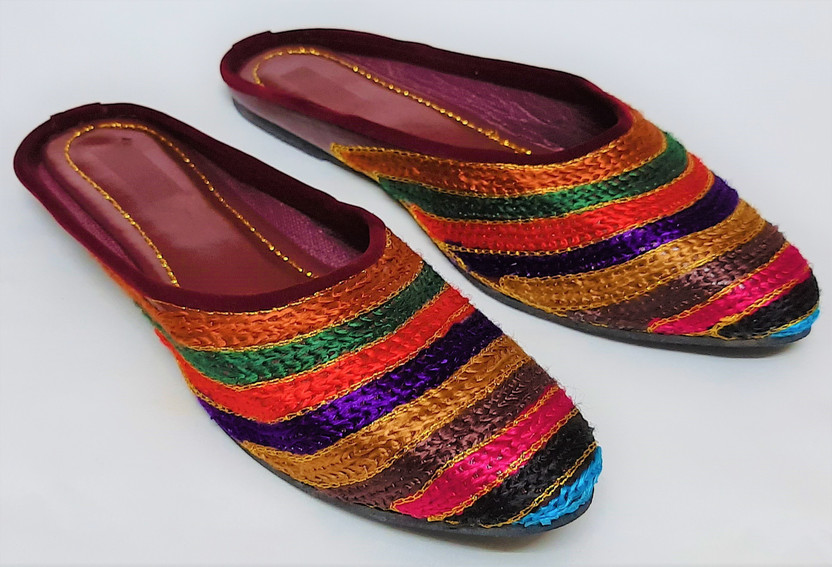 MOJDI Ethnic Mule For Women - Buy MOJDI 