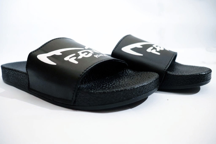 fendi flip flops