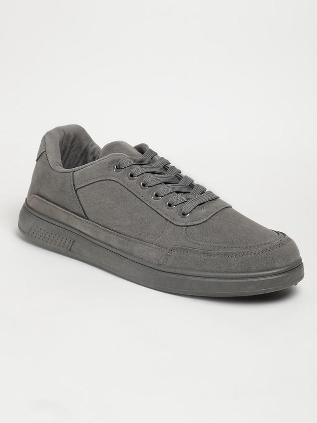 HIGHLANDER Sneakers For Men - Buy 