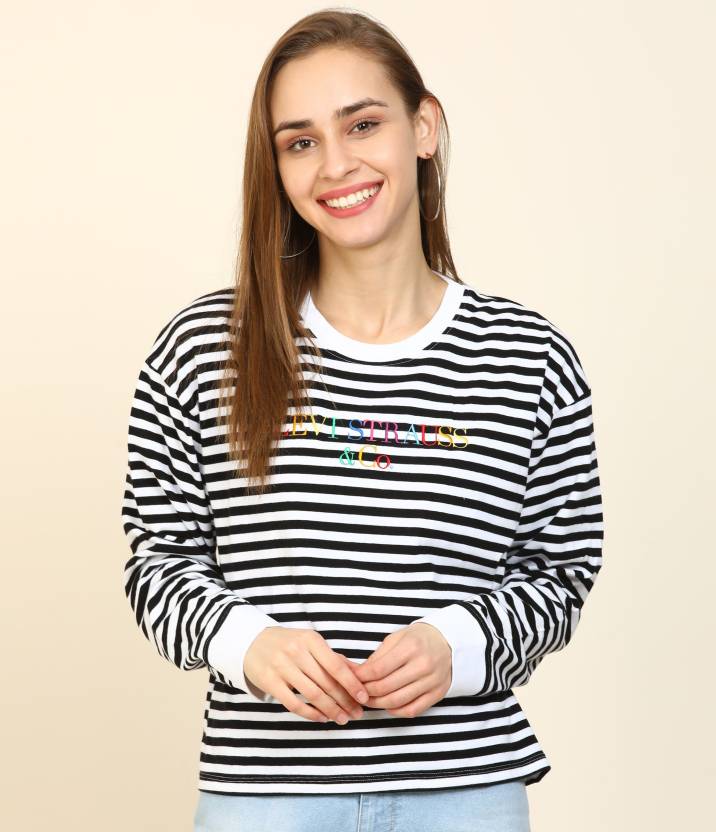 LEVI'S Striped Women Round Neck Reversible White, Black T-Shirt - Buy LEVI'S  Striped Women Round Neck Reversible White, Black T-Shirt Online at Best  Prices in India 