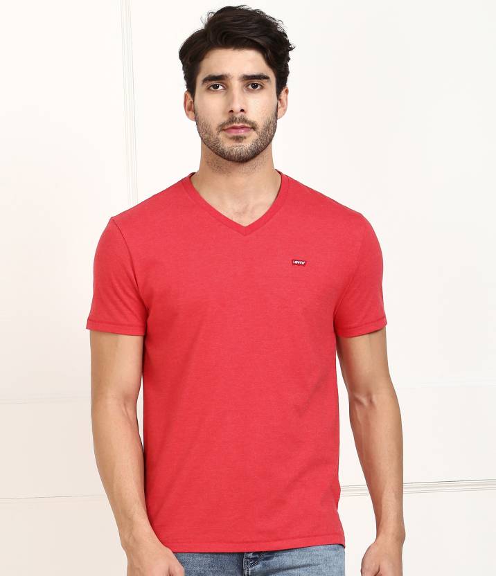 LEVI'S Solid Men V Neck Red T-Shirt - Buy LEVI'S Solid Men V Neck Red T- Shirt Online at Best Prices in India 