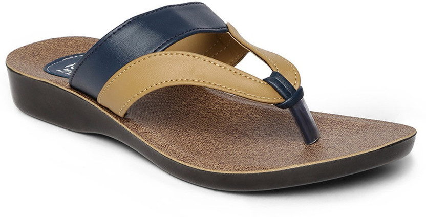 Paragon Casual Women Tan Sandals - Buy 