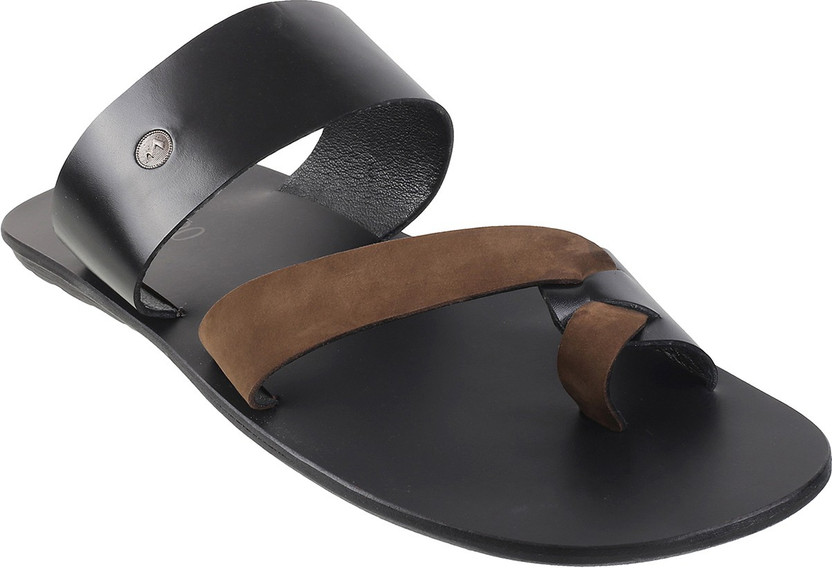 METRO Men Multicolor Sandals - Buy 