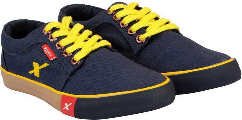 sparx sneakers flipkart