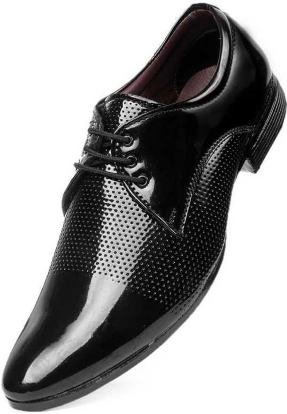 Shining shoes price clearance