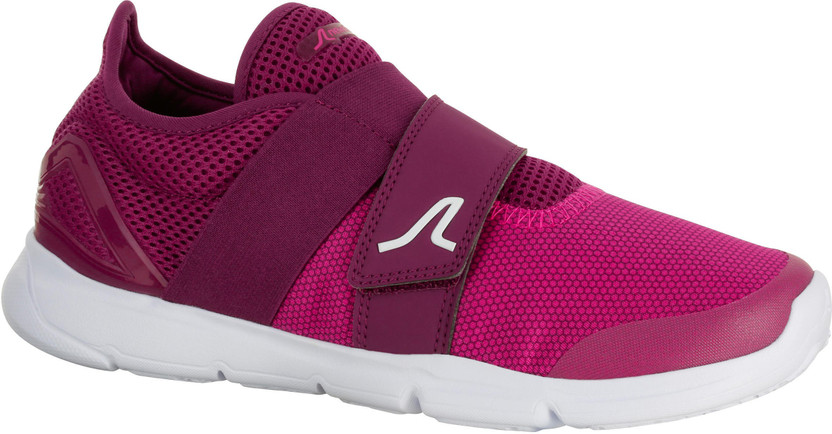 Decathlon Soft 180 Walking Shoes