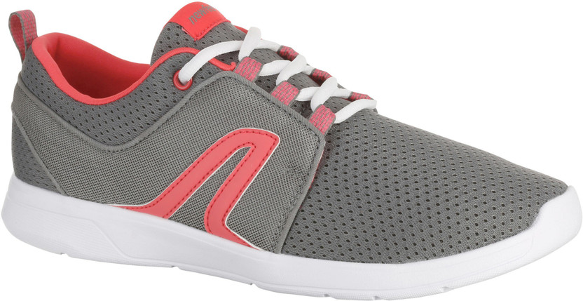 Decathlon Soft 140 Walking Shoes 