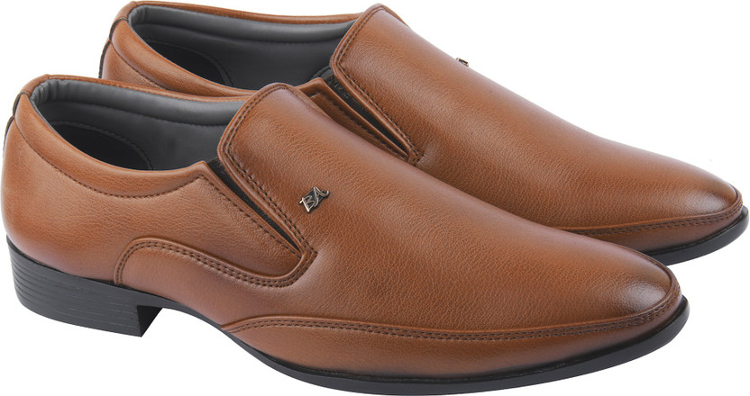 Black Apple Slip On For Men - Buy Black 