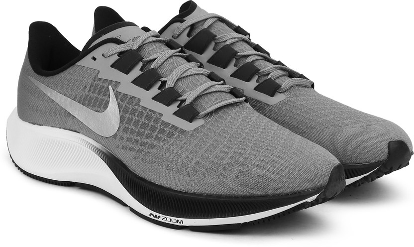 NIKE Air Zoom Pegasus 37 Running Shoes 