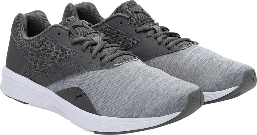 puma women's prowl sneaker