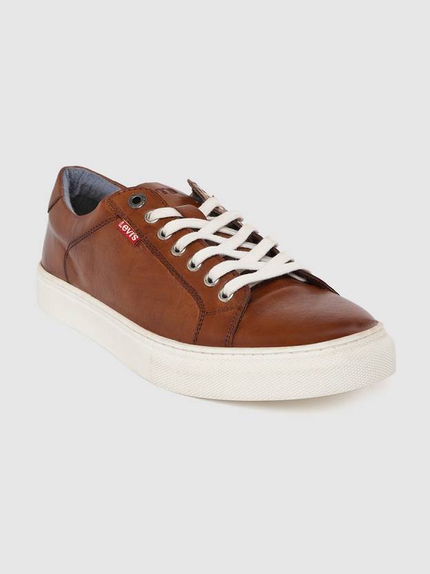 levis sneakers flipkart