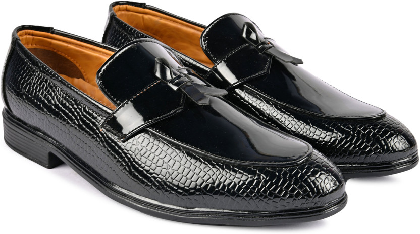 black loafer shoes flipkart