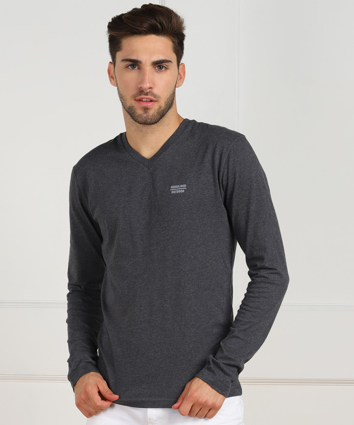 WOODLAND Solid Men V Neck Grey T-Shirt