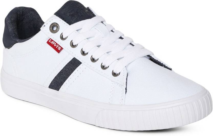 levis sneakers flipkart