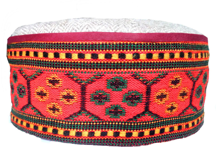 Kullu Topi /Kullu Pahari Woolen Topi 