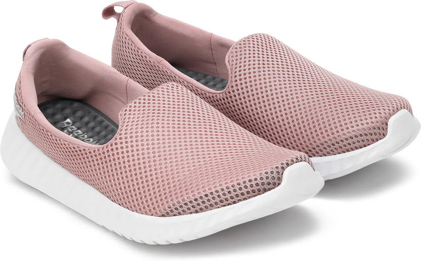 REEBOK INBOUND SLIP ON Walking Shoes 