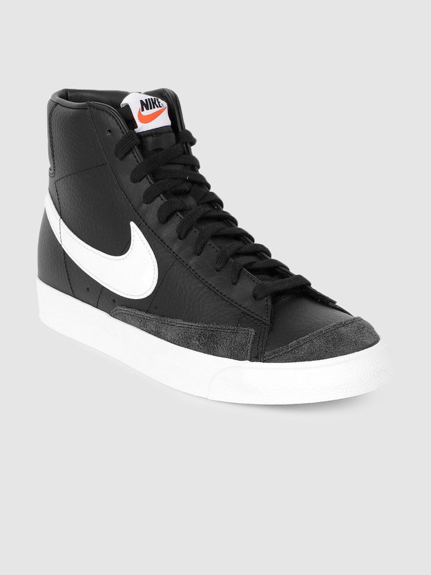 black blazer nike