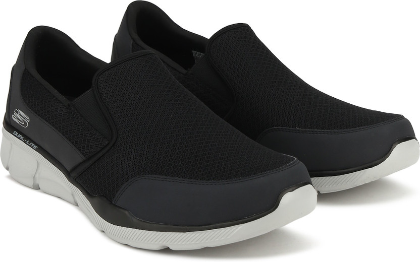 Skechers Equalizer 3.0 Walking Shoes 