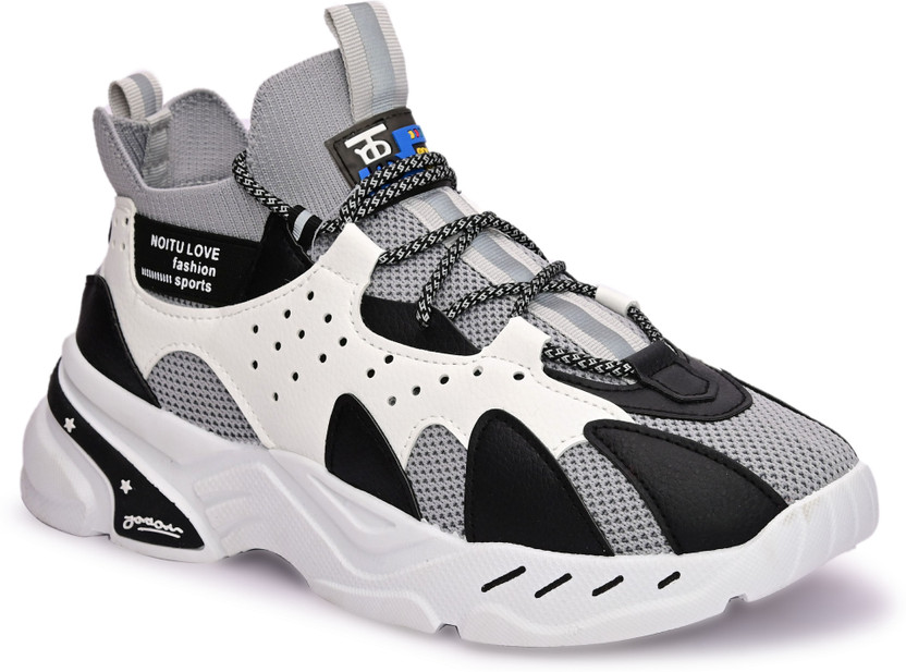 SAN FRISSCO Running Shoes For Men - Buy 