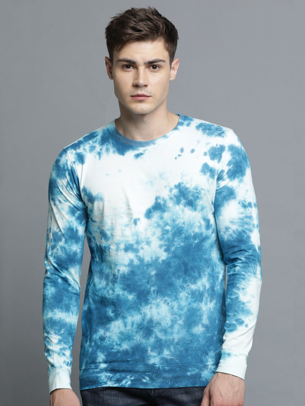 white and blue t shirt