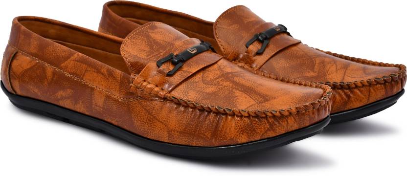 jizzy shoes Loafers For Men - Buy jizzy shoes Loafers For Men Online at  Best Price - Shop Online for Footwears in India 