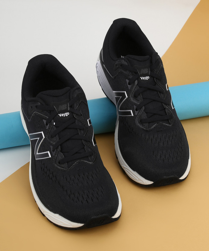 new balance men's vaygo