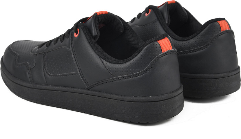 SneakerVilla Sneakers For Men - Buy