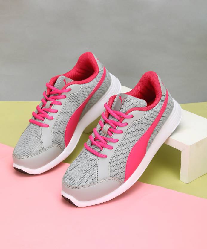 PUMA Magda Running Shoes For Women - Buy PUMA Magda Running Shoes For Women  Online at Best Price - Shop Online for Footwears in India 