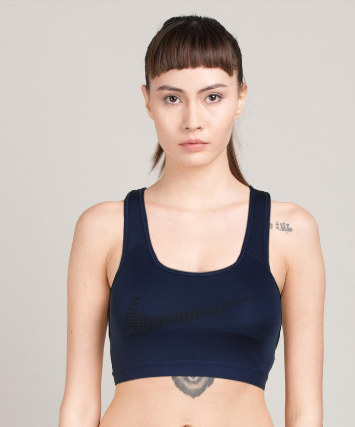 nike women's icon clash sports bra