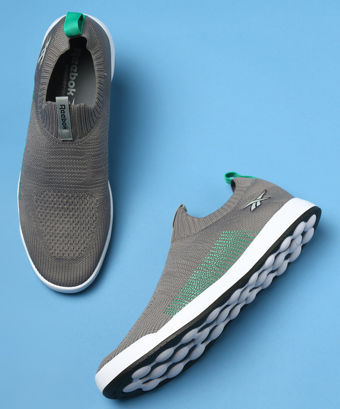 Reebok walkers top